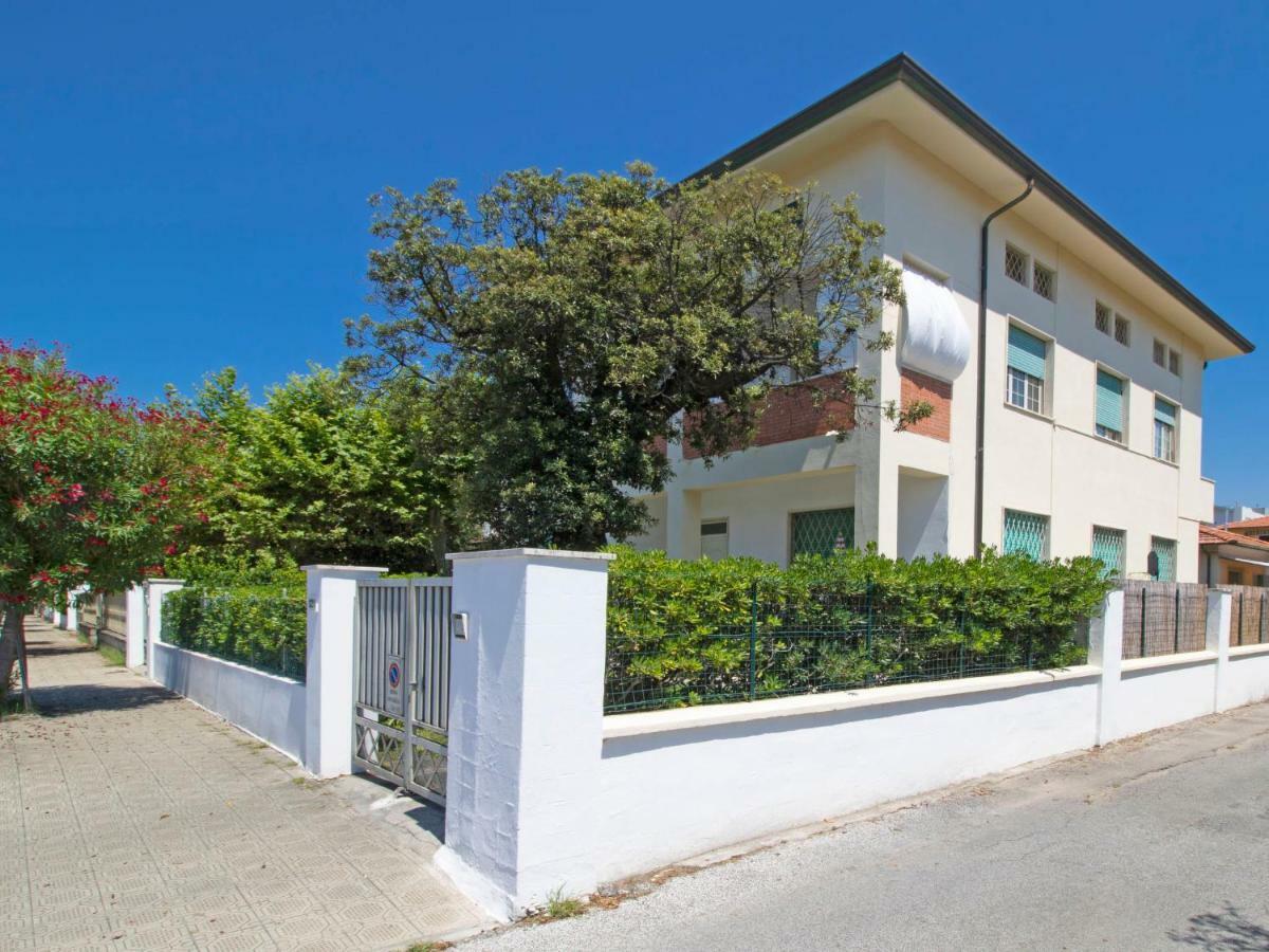 Apartment Sandra By Interhome Le Focette Exterior photo
